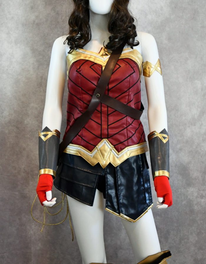 Superheroes Wonder Woman cosplay costume outfit. Like New.