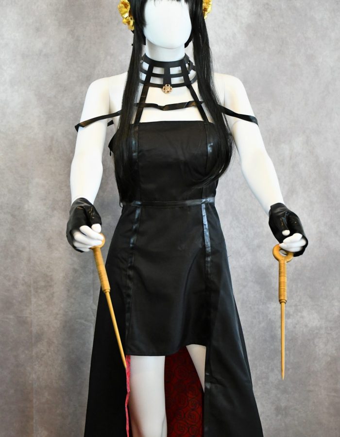 Anime Spy Family Yor Forger thorn princess cosplay costume outfit.